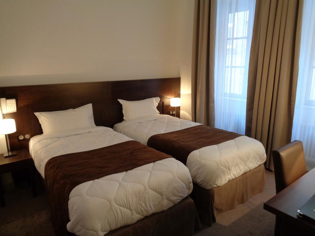 Hotel De Montaulbain Verdun-sur-Meuse Kültér fotó
